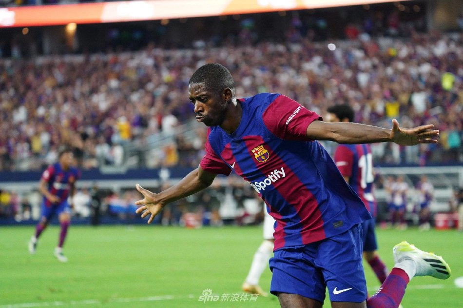 包括意大利 包括意大利