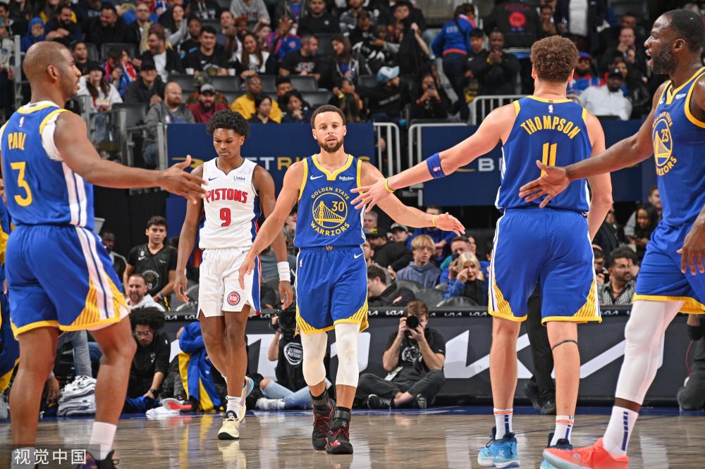 在客场实现 在客场实现