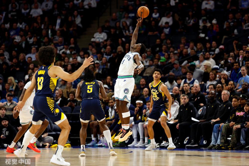 这位巨星始 这位巨星始